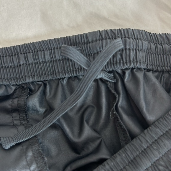 Nike Parachute Nylon Athletic Jogger Pants - Picture 9 of 10